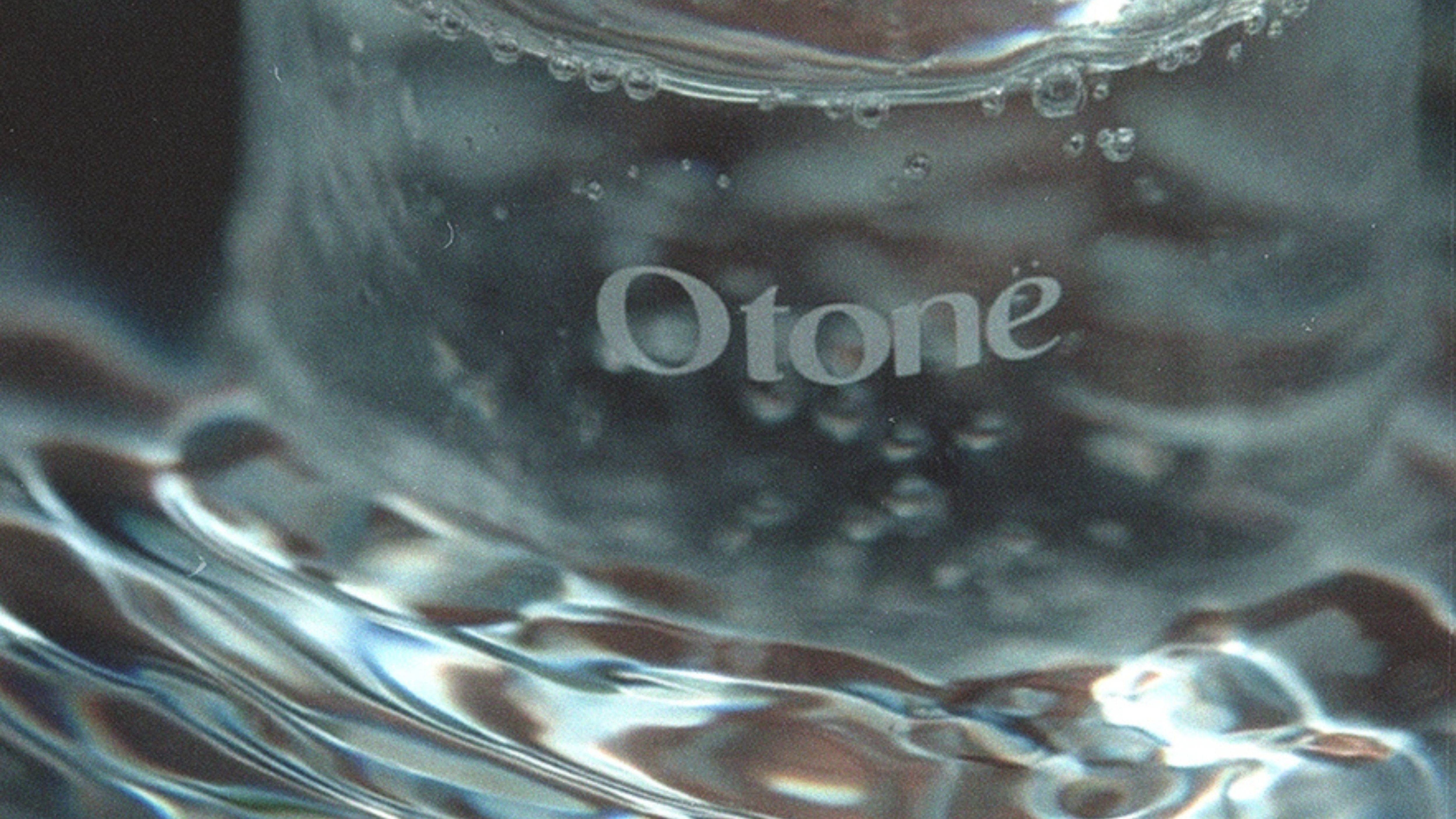 Otonë 4th Anniversary