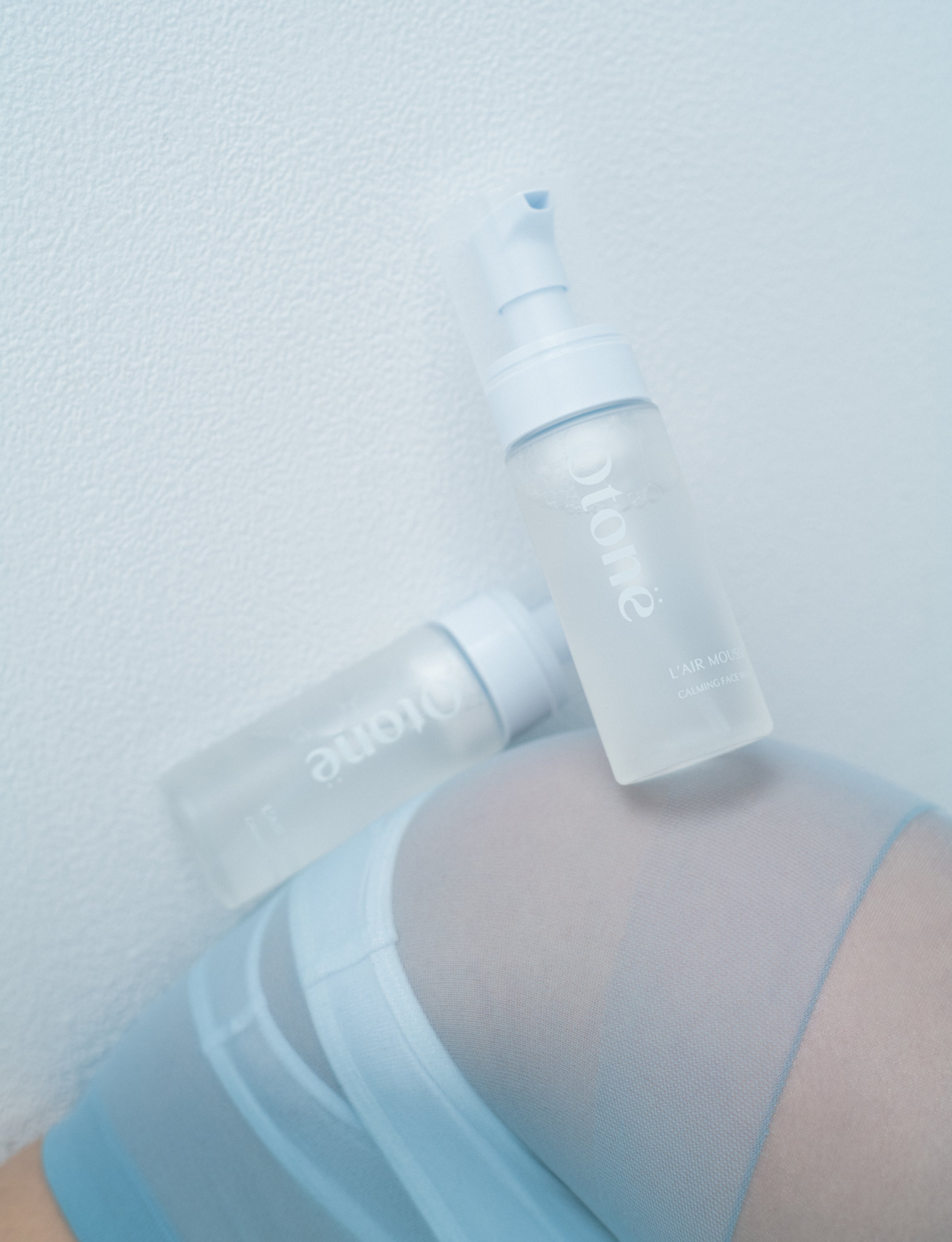 L'AIR MOUSSE CALMING FACE WASH